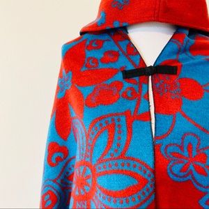 Striking Vintage Red/Blue Floral Cape w/ Hood